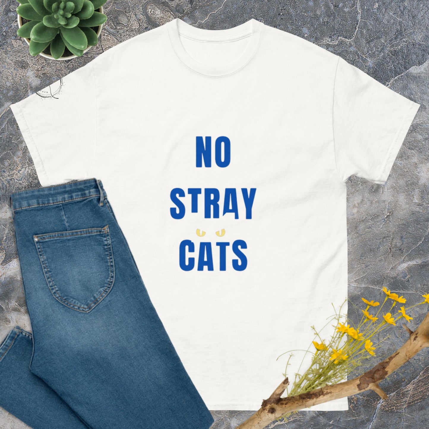 No Strays Blu